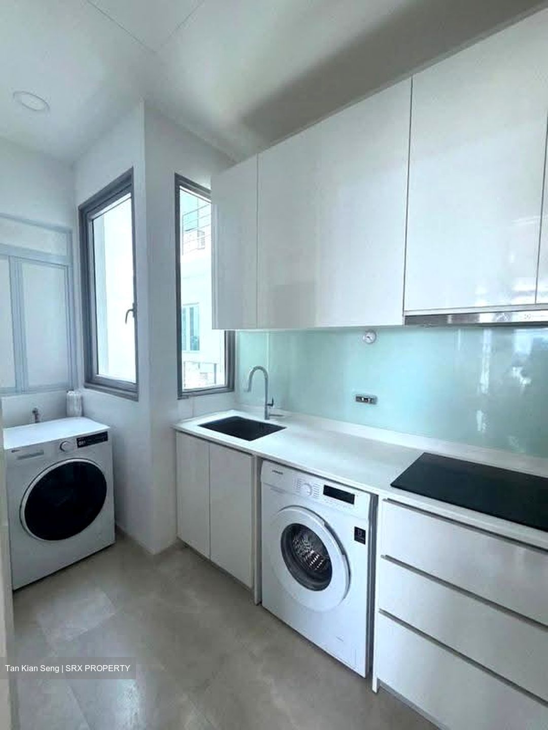 Kingsford . Hillview Peak (D23), Condominium #610241081